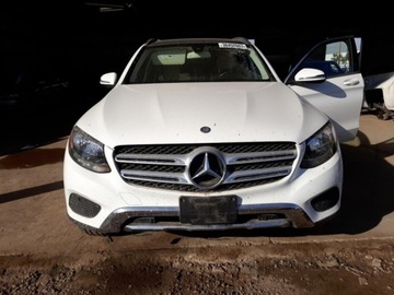 Mercedes GLC C253 2016 Mercedes-Benz GLC MERCEDES-BENZ GLC 300, 2016r..., zdjęcie 4