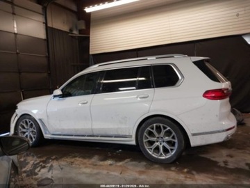 BMW X7 2020 BMW X7 2020 BMW X7 XDRIVE40I 3.0 Benzyna 335KM, zdjęcie 10