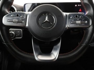 Mercedes CLA C118/X118 Shooting Brake 2.0 200d 150KM 2023 Mercedes CLA 200 FV23 amg line automat virtual, zdjęcie 20