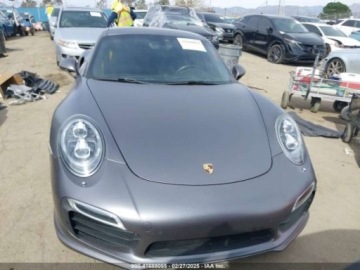 Porsche 911 991 Turbo/Turbo S Coupe 3.8 560KM 2015 Porsche 911 2015r., 911 Turbo S, od ubezpieczalni 3.8 Benzyna 560KM, zdjęcie 1