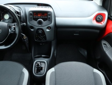 Toyota Aygo II Hatchback 3d Facelifting 1.0 VVT-i 72KM 2021 Toyota Aygo 1.0 VVT-i, Salon Polska, Automat, zdjęcie 7