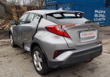 Toyota C-HR I Crossover 1.8 Hybrid 122KM 2017 Toyota C-HR Okazja 1.8 Hybryda 122KM, zdjęcie 8