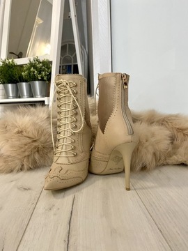 CARRA BOOTIES BEIGE - beżowym botki ze skóry JUST UNIQUE 36