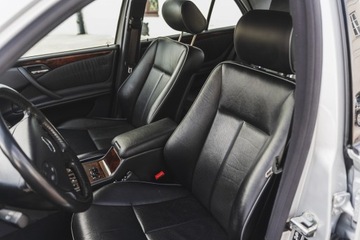 Mercedes Klasa E W210 Sedan 2.8 204KM 2001 MERCEDES-BENZ W210 E280 ELEGANCE | 2001 | 2.8 Benzyna | 83 000 km, zdjęcie 12