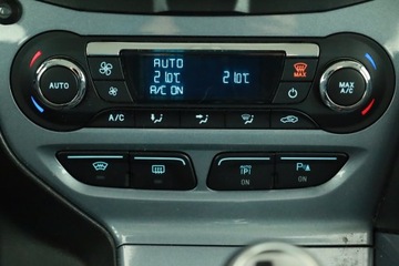 Ford Focus III Hatchback 5d 1.6 Duratorq TDCi DPF 115KM 2012 Ford Focus 1.6 TDCi, Salon Polska, Serwis ASO, zdjęcie 9