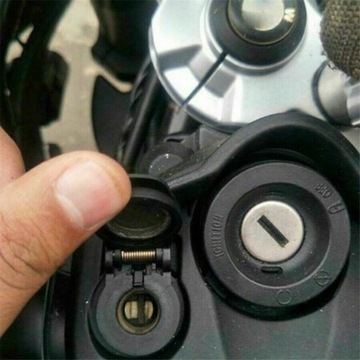 ЗАРЯДНОЕ УСТРОЙСТВО ДЛЯ МОТОЦИКЛА QC3.0 ТИП C ИСТОЧНИК ПИТАНИЯ USB