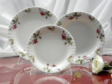 003 ВАЗА 2500 РОЗА ИВОНА ХОДЗЕЖСКИЙ ФАРФОР