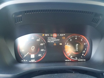 Volvo XC60 II 2021 Volvo XC 60 T5 Moemntum 2021 2.0l 2.0 Benzyna 250KM, zdjęcie 9