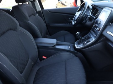 Renault Scenic IV 1.3 Energy TCe 140KM 2018 Renault Scenic 1.3 TCe, Navi, Klima, Klimatronic, zdjęcie 8