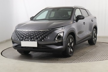 Omoda 5 1.6 T-GDI 147KM 2024 Omoda 5 1.6 T, Serwis ASO, Automat, VAT 23%, zdjęcie 1