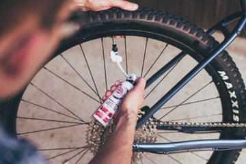 Спрей для ремонта камер дорожных велосипедных покрышек