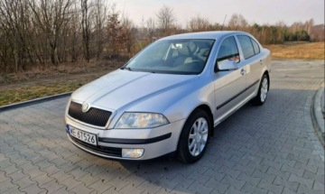 Skoda Octavia II Hatchback 1.6 i 16V FSI 115KM 2006