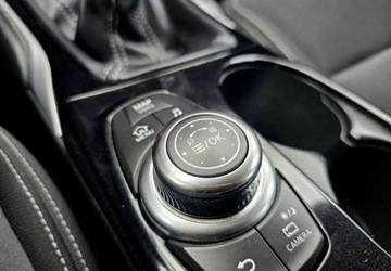 Infiniti Q30 1.6T 122KM 2016 Infiniti Q30 Infiniti Q30 1.6t Premium 1.6 Benzyna 122KM, zdjęcie 33