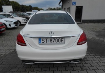 Mercedes Klasa C W205 Limuzyna 180 156KM 2014 Mercedes-Benz Klasa C Mercedes-Benz Klasa C W205 1.6 benzyna 157 KM I WLAS, zdjęcie 5