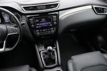 Nissan Qashqai II Crossover Facelifting 1.3DIG-T 140KM 2019 Nissan Qashqai 1.3 DIG-T, Serwis ASO, Skóra, Navi, zdjęcie 7