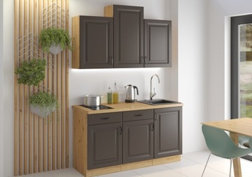 Белый комплект кухонной мебели, нижние шкафы 260 см.