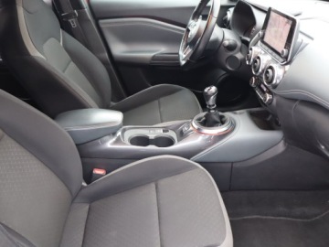 Nissan Juke II Crossover 1.0 DIG-T 117KM 2020 Nissan Juke 1.0 DIG-T, Navi, Klima, Klimatronic, zdjęcie 8