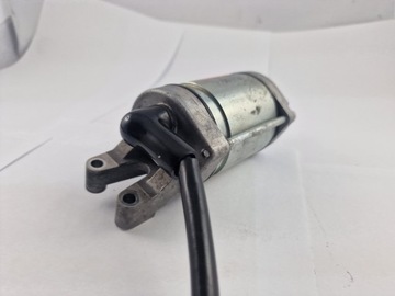 Yamaha R1 RN32 Стартер