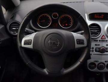 Opel Corsa D Hatchback 1.4 Twinport ECOTEC 100KM 2011 Opel Corsa 1.4, Klima, Tempomat, zdjęcie 19