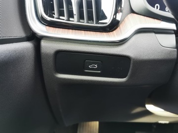 Volvo S60 III Sedan Facelifting 2.0 B5 250KM 2024 volvo s60 B5 mild hybrid, Automat, AWD 4x4, Dokumentacja pochodzeniowa, zdjęcie 23