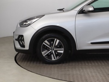 Kia Niro I Crossover Facelifting 1.6 GDi Hybrid 141KM 2020 Kia Niro Hybrid, Salon Polska, 1. Właściciel, zdjęcie 14