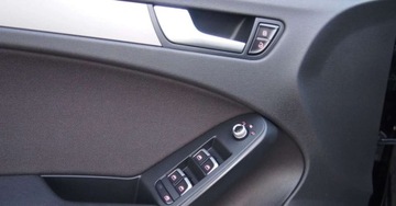 Audi A4 B8 Avant Facelifting 2.0 TDI 143KM 2012 Audi A4 Avant 2,0TDI143KM Panoramiczny Dach 2.0 Diesel 143KM, zdjęcie 27