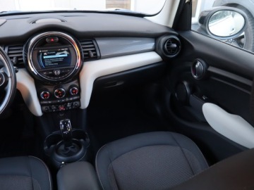 Mini Mini F56 Hatchback 3d Facelifting Cooper 1.5 136KM 2019 MINI 5-door Cooper, Salon Polska, Serwis ASO, zdjęcie 7