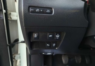 Nissan X-Trail III Terenowy 1.6 dCi 130KM 2016 Nissan X-Trail Nissan X-Trail 1.6 DCi Tekna 2WD EU6 1.6 Diesel 130KM, zdjęcie 20