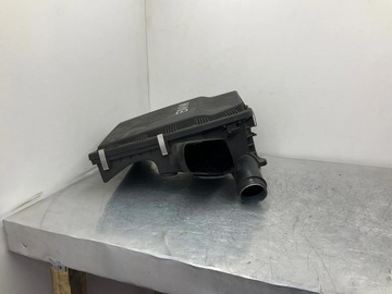 7556547 POUZDRO FILTRU VZDUCHU 335 I XDRIVE 225 2009 BMW 3 TOURING (E91)