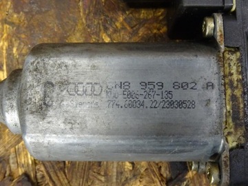 AUDI TT 8N 98-05 MOTOREK OKNO PRAVÝ 8N8959802A