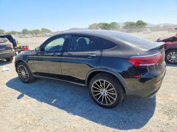 Mercedes GLC C254/X254 2023 Mercedes-Benz GLC Coupe 300 4matic 2023 2.0 Benzyna 255KM, zdjęcie 1