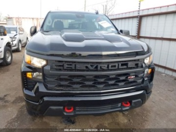 Chevrolet Silverado II 2023 Chevrolet Silverado 2023r., 4x4, 5.3L 5.3 Benzyna 355KM, zdjęcie 6