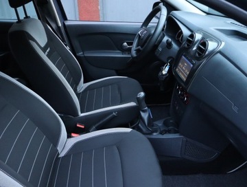 Dacia Logan II Sedan Facelifting 0.9 TCe 90KM 2018 Dacia Sandero 0.9 TCe, Salon Polska, VAT 23%, zdjęcie 8