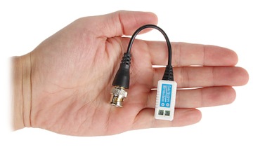 ZESTAW ZŁĄCZY DO KAMER TRANSMISJA PO SKRĘTCE UTP