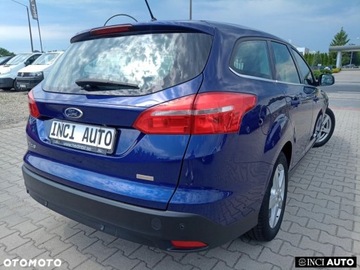Ford Focus III Kombi Facelifting 1.0 EcoBoost 100KM 2017 Ford Focus Ford Focus 1.0 EcoBoost Gold X ASS Benzyna 100KM, zdjęcie 5