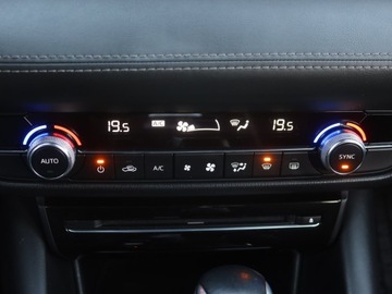 Mazda 6 III Sport Kombi Facelifting 2018 2.0 Skyactiv-G 145KM 2019 Mazda 6 2.0 Skyactiv-G, Salon Polska, Serwis ASO, zdjęcie 15