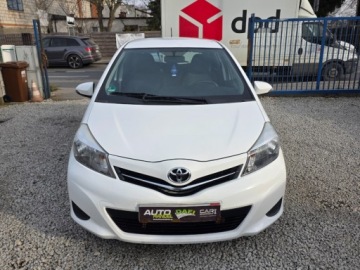 Toyota Yaris III Hatchback 5d Facelifting 1.0 VVT-i 69KM 2014 Toyota Yaris 1.0 69Ps 5Drz Biala Klimatyzacja Elektryka Alu Piekna Gwaranc, zdjęcie 31