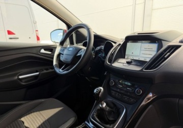 Ford Kuga II SUV Facelifting 1.5 EcoBoost 150KM 2018 Ford Kuga 1.5 Benzyna 150KM, zdjęcie 26