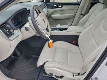 Volvo XC60 II Crossover Facelifting 2.0 B5 250KM 2025 Volvo XC 60 Ultra 2025 2.0L 2.0 Hybryda 250KM, zdjęcie 7