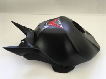 Крышка бака HONDA CBR 1000 RR SC57
