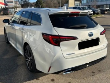 Toyota Corolla XII TS Kombi Facelifting 1.8 Hybrid 140KM 2026 Od ręki - Style 1.8 Hybrid 140KM | Podgrzewane fotele!, zdjęcie 1