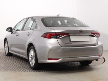 Toyota Corolla XII Sedan 1.5 VVT-i 125KM 2022 Toyota Corolla 1.5 VVT-i, Salon Polska, zdjęcie 3