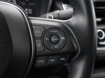 Toyota Corolla XII Sedan 1.5 VVT-i 125KM 2022 Toyota Corolla 1.5 VVT-i, Salon Polska, zdjęcie 19