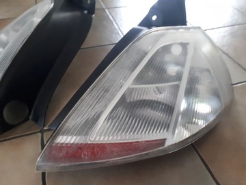 RENAULT MEGANE 2 II SVĚTLO ZADNÍ BÍLÁ VALEO LEVÝ VELMI DOBRÝ