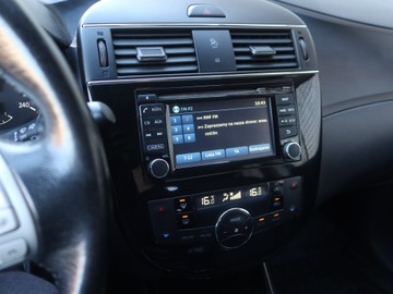 Nissan Pulsar 1.2 DIG-T 115KM 2014 Nissan Pulsar 1.2 DIG-T, Salon Polska, Serwis ASO, zdjęcie 11