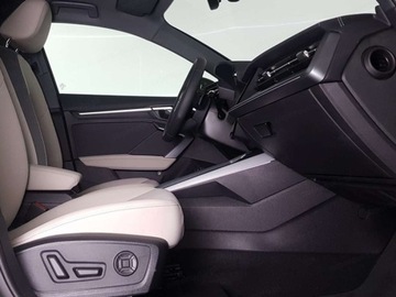 Audi A3 8Y Limousine Facelifting 1.5 35 TFSI 150KM 2025 AUDI A3 35 TFSI Advanced Sedan 1.5 (150KM) 2025, zdjęcie 15