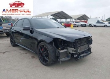 Mercedes Klasa E W212 2015 Mercedes-Benz Klasa E 63 AMG S 4Matic 2015 5.5l 5.5 Benzyna 577KM