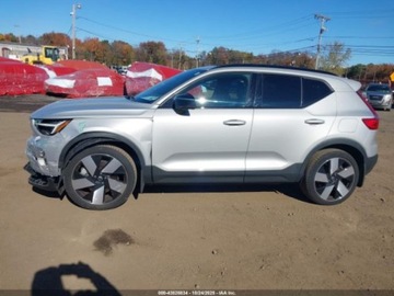 Volvo XC40 2023 Volvo XC 40 Recharge Pure Electric Twin Ultimate 2023 Elektryczny 402KM, zdjęcie 2