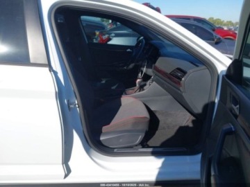 Volkswagen Jetta VI 2024 Volkswagen Jetta gli 40th anniversary edition, 2024r., 2.0L 2.0 Benzyna, zdjęcie 8