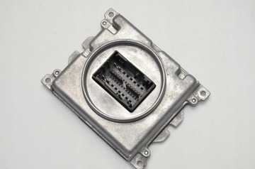 Moduł LED DRL Przetwornica VW Passat B8 7PP941571AE Crafter Tiguan Touran